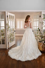 D3293 (iviv-iv) Ivory Lace And Tulle Over Ivory Gown Wit back