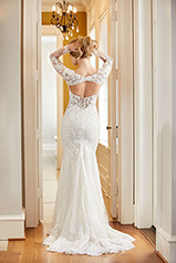 LE1107 Ivory Lace And Tulle Over Ivory Stretch Organza Wi back