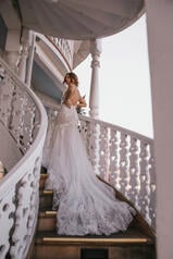 Leyla N(iviv-pl) Ivory Lace And Tulle Over Ivory Gown Nw back