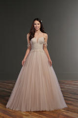 941 Ivory And Champagne Silver Lace Over Stone Tulle A front