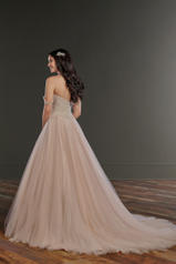 941 Ivory And Champagne Silver Lace Over Stone Tulle A back