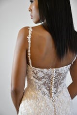 LE1144 (iviv-iv) Ivory Lace And Tulle Over Ivory Gown Wit back