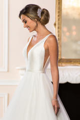 6581 Ivory Gown With Porcelain Tulle Illusion front