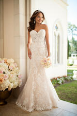 6589 Ivory Silver Lace On Moscato Gown front
