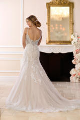 6601 Ivory Lace And Tulle Over Ivory Gown With Porcelai back