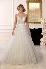 6636 Ivory Tulle And Regency Organza Over Champagne Gow front
