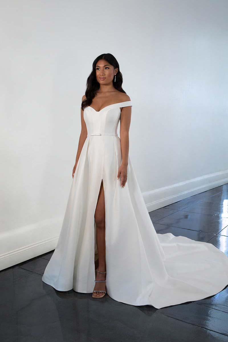 Martina Liana Bridal 1454 Wedding Dresses & Bridal Boutique Toronto