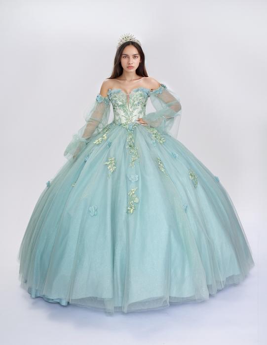 Nina Canacci Quinceanera Q121