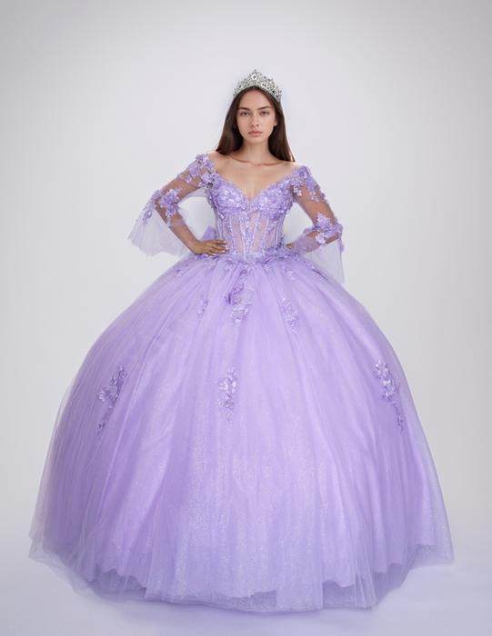 Nina Canacci Quinceanera Q132