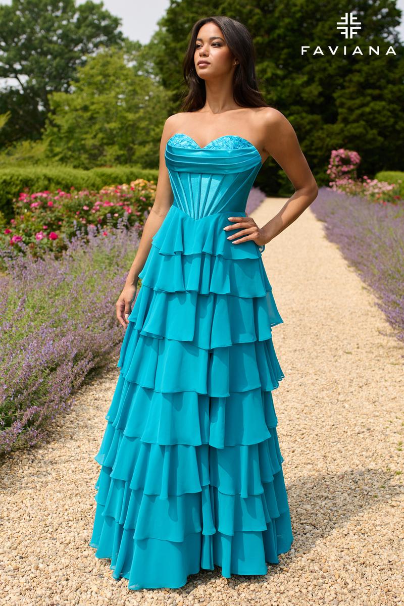 aqua blu joan halter tiered maxi dress Aqua Blu Heather Dress in Jardine Print