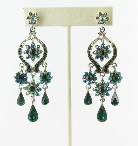 Helen's Heart Earrings JE-X002935-S-Emerald