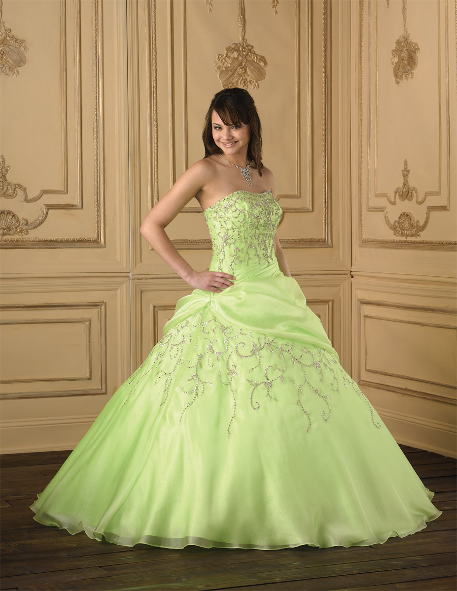 Quinceañera Collection by House of Wu 26616