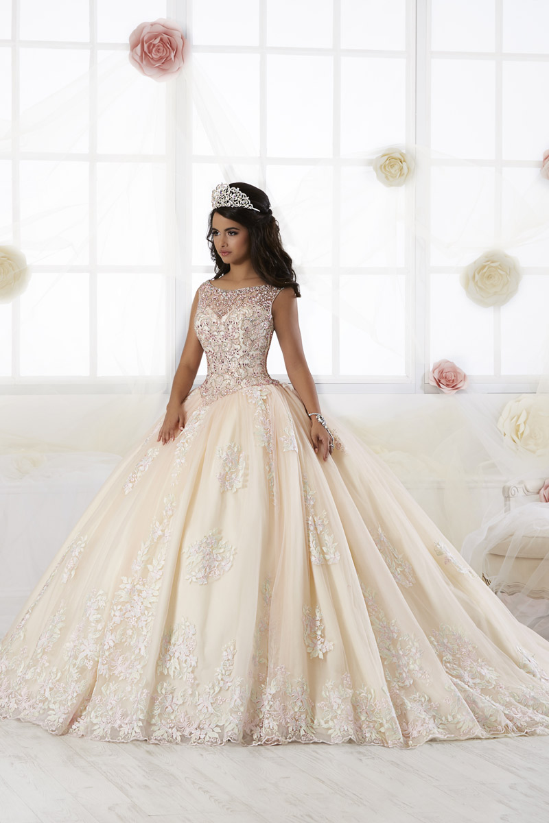 Quinceanera Collection 26895