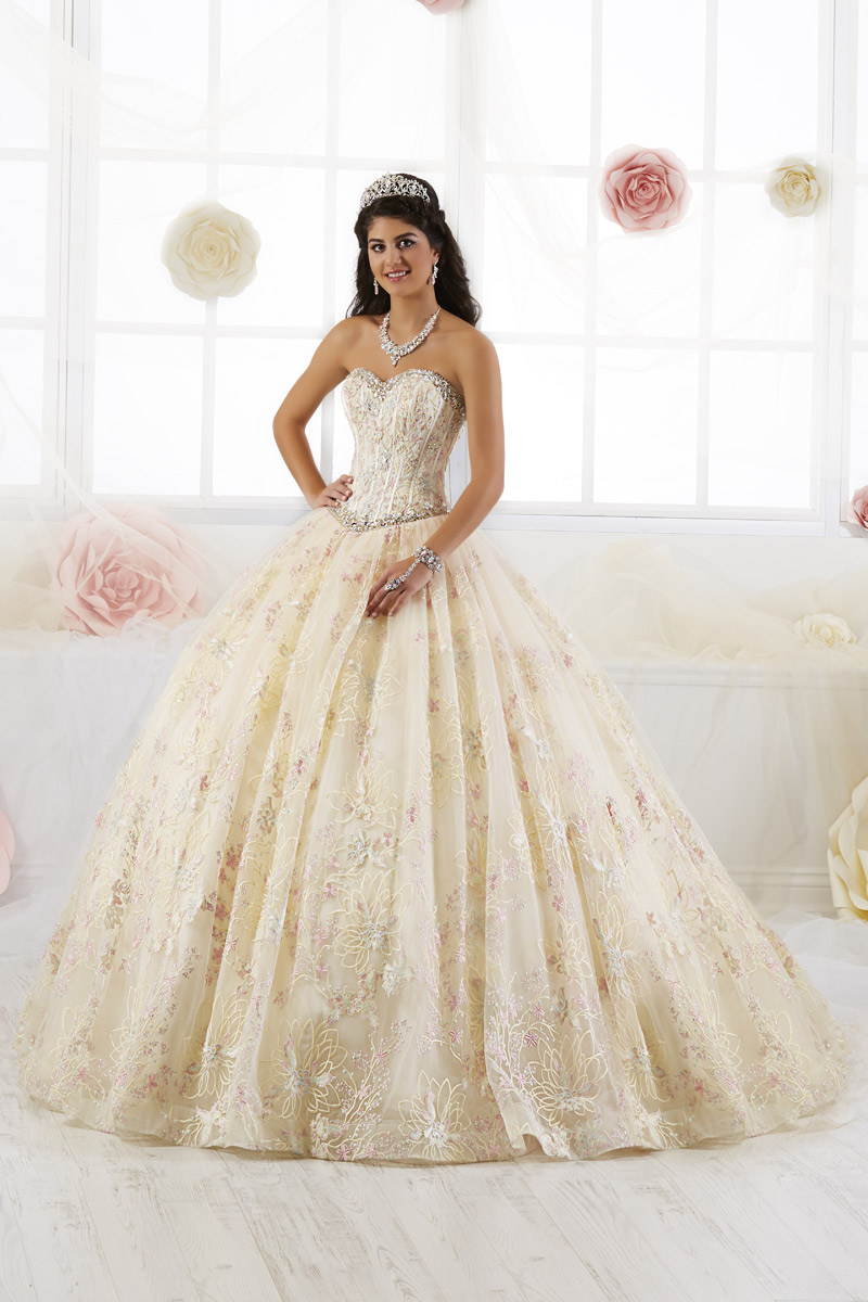 Quinceanera Collection 26902