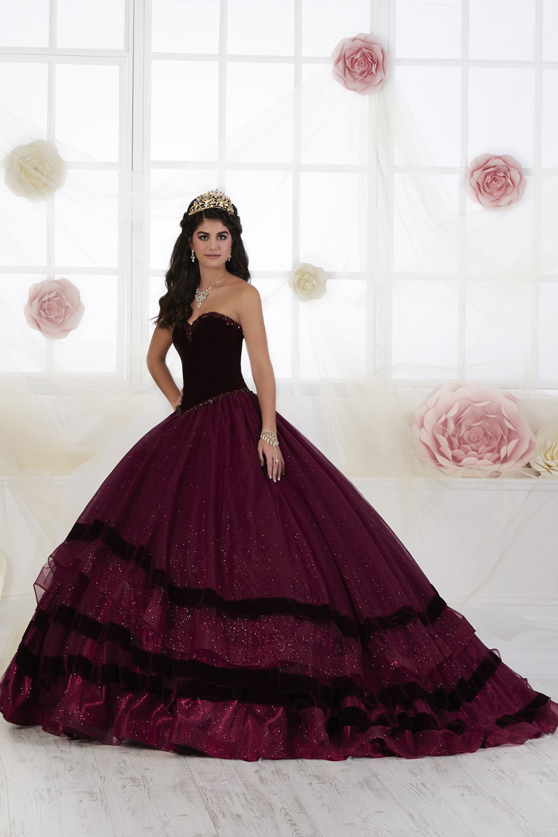 Quinceanera Collection 26907