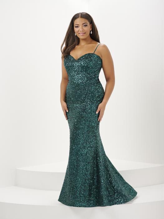 Tiffany Designs Plus Size Prom 16121