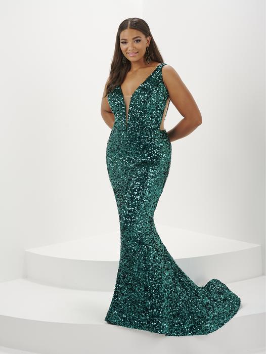 Tiffany Designs Plus Size Prom 16132