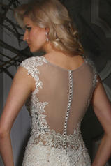 10336 Ivory/Nude detail