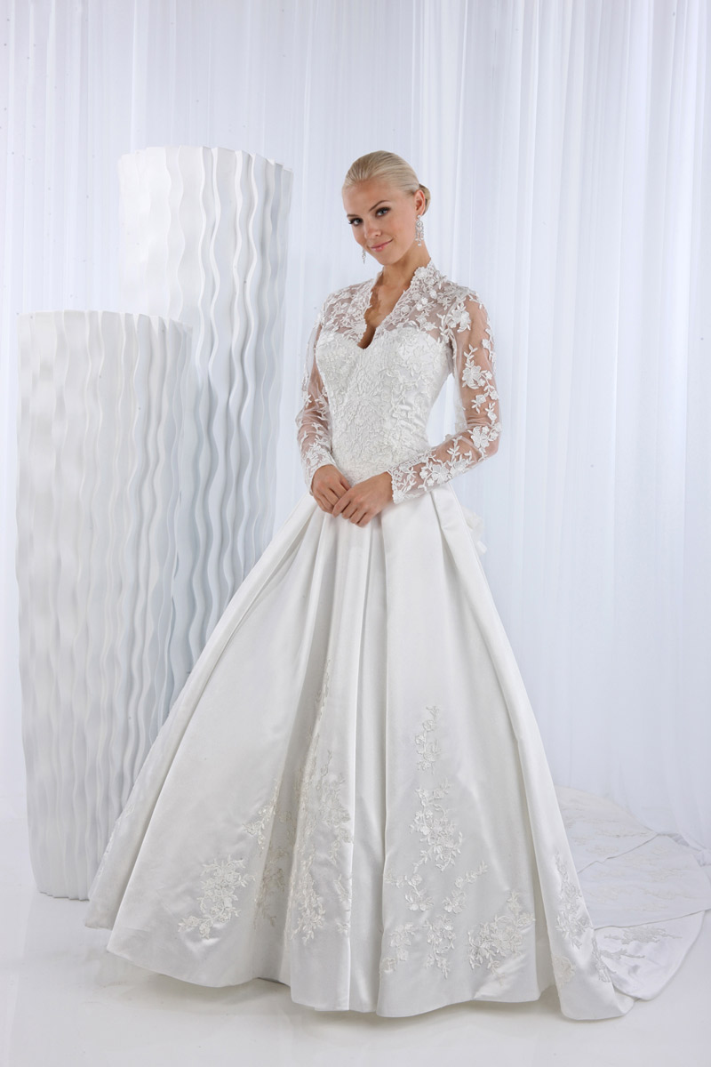 Impression Couture Bridal 11023