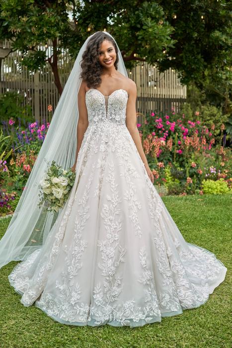 Couture Bridal T242024