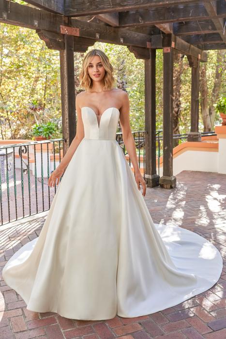 Couture Bridal T242055