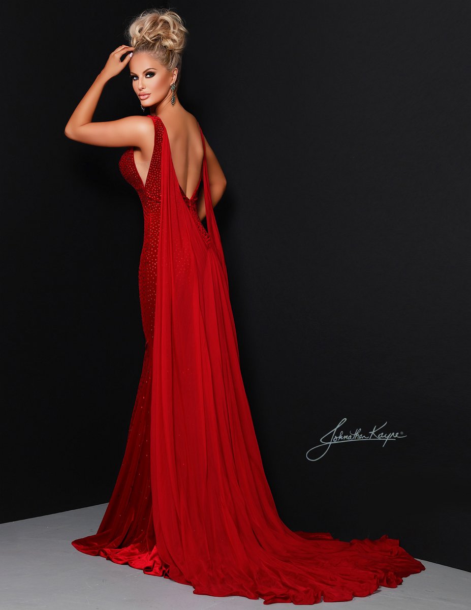 Johnathan Kayne Cape-3