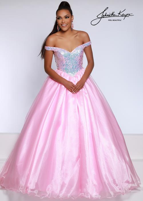 Prom Pageant & Formals  2652