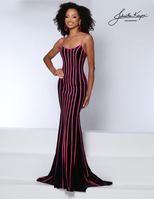 Prom Pageant & Formals  2863