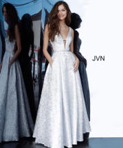 JVN02263 Silver multiple