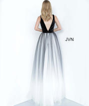 JVN2060 Black/White back
