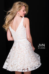 JVN47506 White back