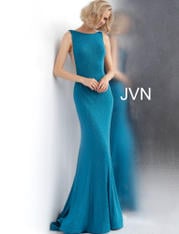 JVN67094 Peacock front
