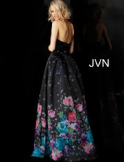 JVN68111 Black/Multi back