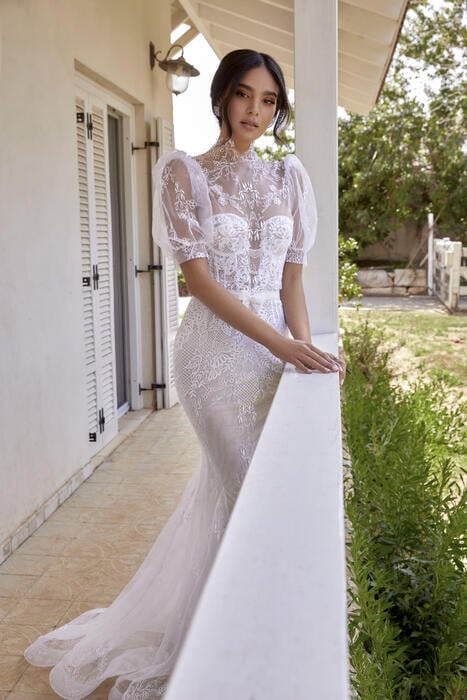 Julie Vino Aria Wedding Dress