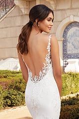 44228 Ivory/Nude detail