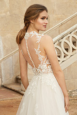 44246 Ivory/Ivory/Nude detail