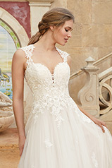 44246 Ivory/Ivory/Nude detail
