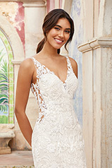 44253 Ivory/Ivory/Nude detail