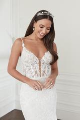 44352 Ivory/Ivory/Nude detail