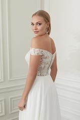 44362 Ivory/Ivory/Nude detail