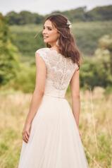 66139 Champagne/Ivory/Nude back