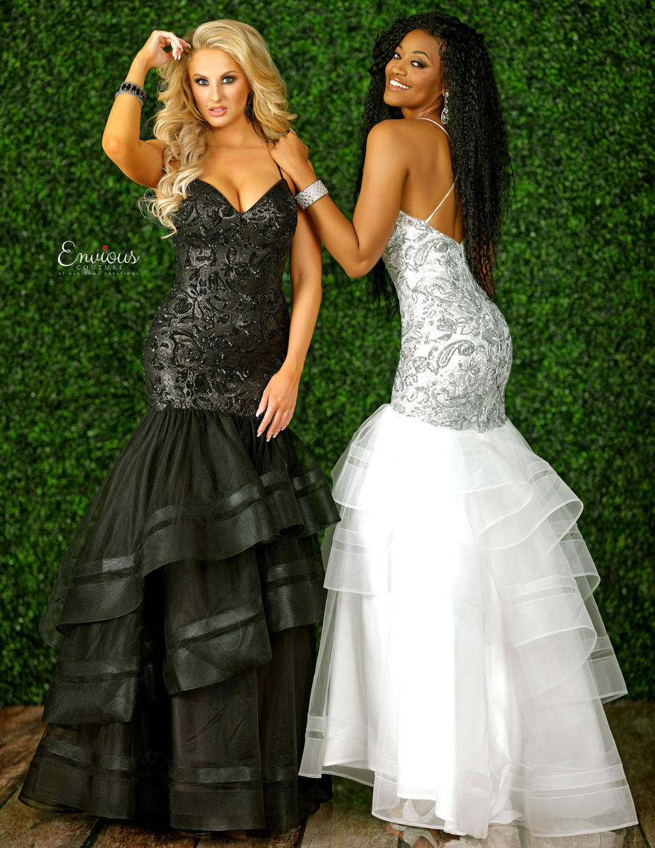 Envious Couture Prom by Karishma E1528