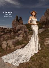 V2204 Ivory/Toffee front