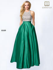 8109 Emerald front