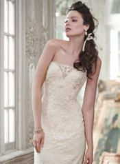 Clara-6MS223 Ivory Over Light Gold detail