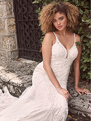 21MC415 All Ivory Gown With Ivory Illusion detail