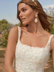 22MK508B01 All Ivory Gown With Ivory Illusion detail