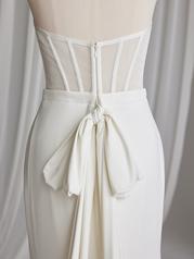 23MW607A01 Ivory Gown With Natural Center Front Illusion detail