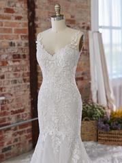 22MK003 Ivory Over Pearl Gown With Natural Illusion detail