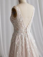23MK654A01 Ivory Over Soft Nude Gown With Natural Illusion detail